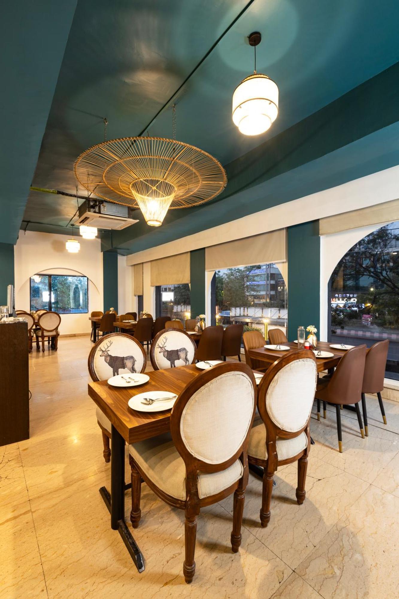 Skon Boutique By Orion Hotels Нью-Дели Экстерьер фото