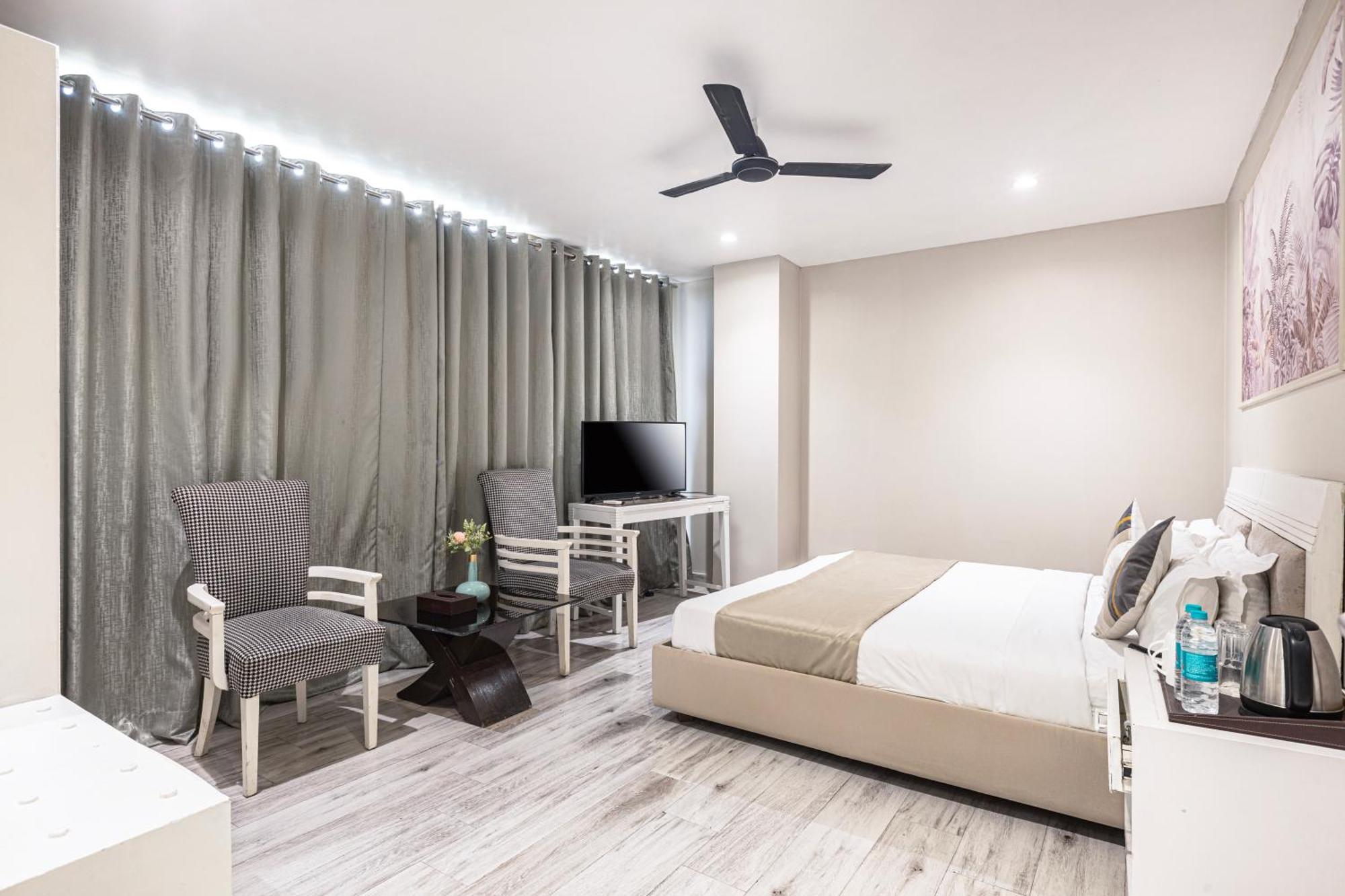 Skon Boutique By Orion Hotels Нью-Дели Экстерьер фото